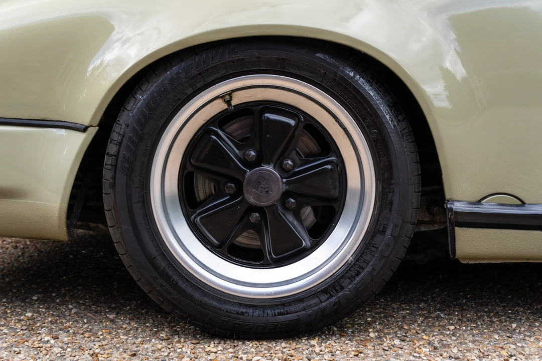 1986 Porsche 911 Carrera 3.2 - Image 20 of 30