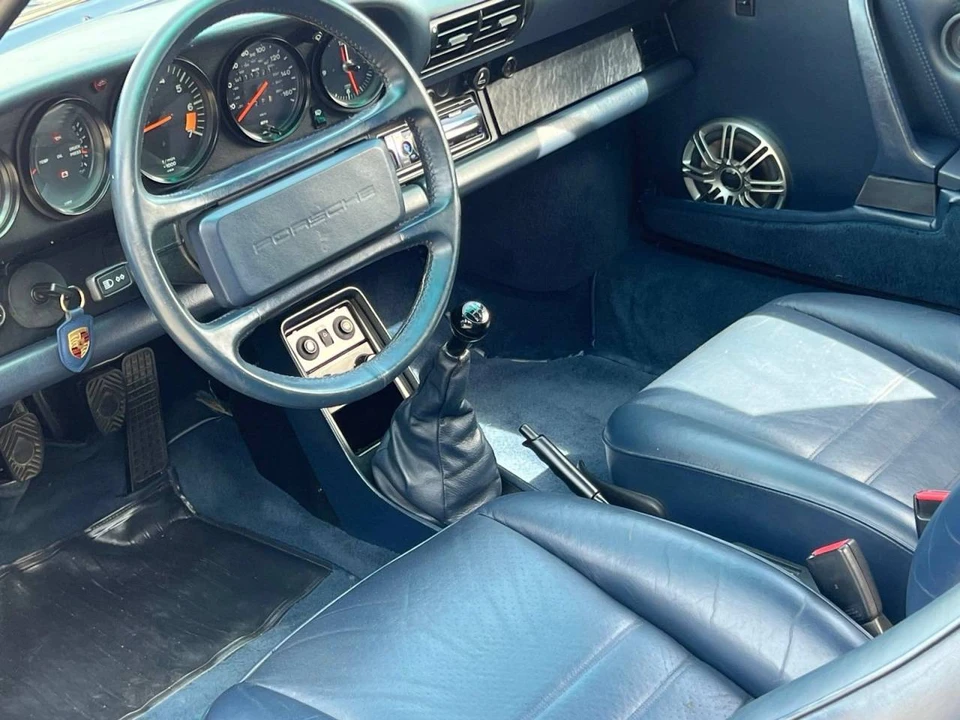 1986 Porsche 911 Carrera 3.2 - Image 4 of 4