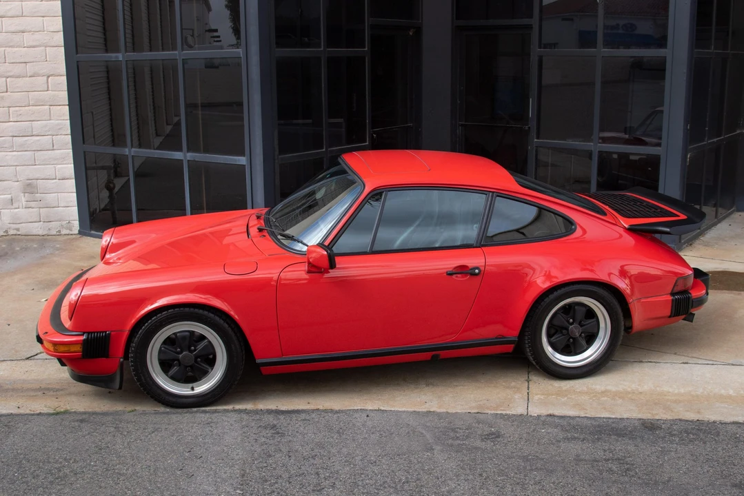 1986 Porsche 911 Carrera 3.2 - Image 4 of 31