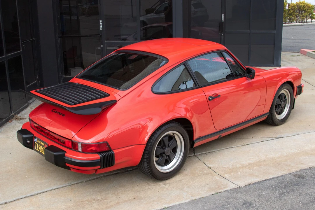 1986 Porsche 911 Carrera 3.2 - Image 9 of 31