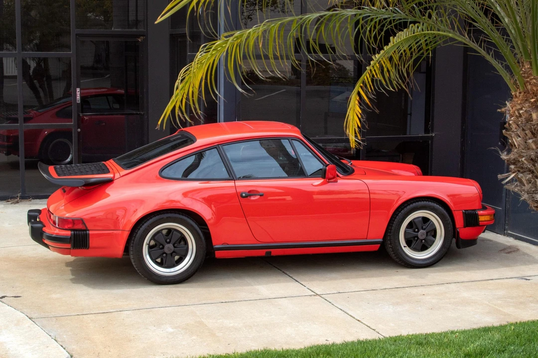 1986 Porsche 911 Carrera 3.2 - Image 11 of 31