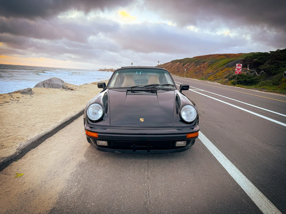 1986 Porsche 911 Carrera 3.2 - Image 13 of 31