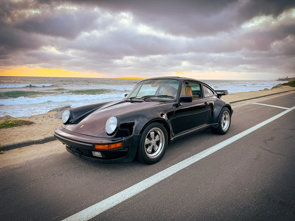 1986 Porsche 911 Carrera 3.2 - Image 6 of 31