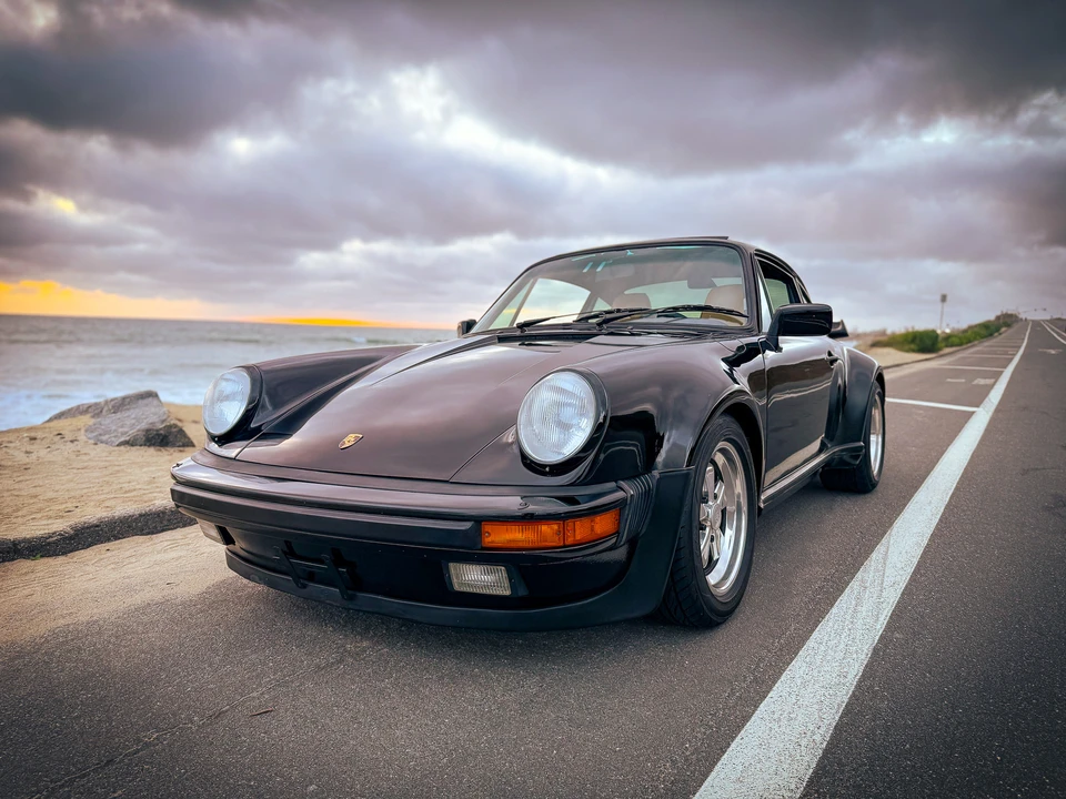 1986 Porsche 911 Carrera 3.2 - Image 8 of 31