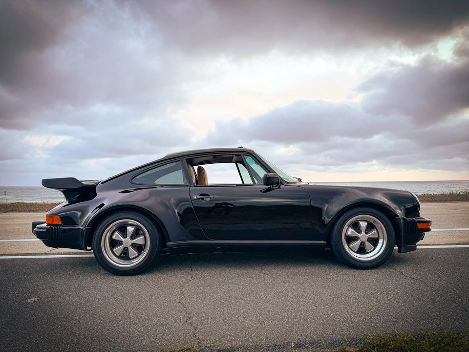 1986 Porsche 911 Carrera 3.2 - Image 30 of 31