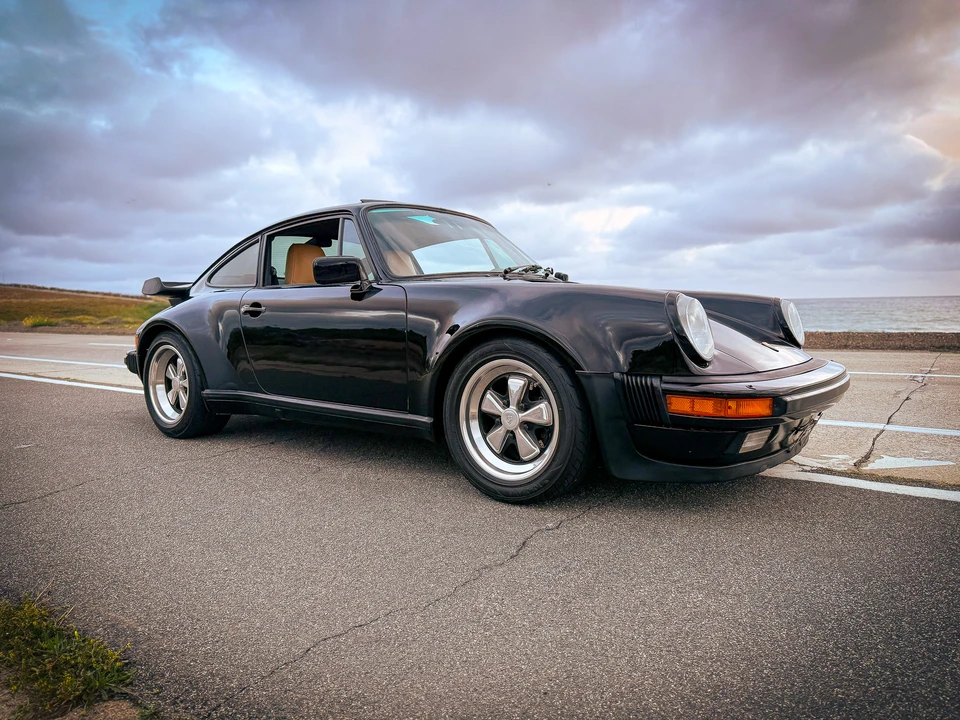 1986 Porsche 911 Carrera 3.2 - Image 25 of 31