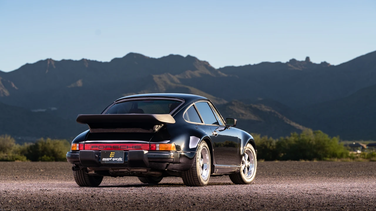 1986 Porsche 911 Carrera 3.2 - Image 23 of 31