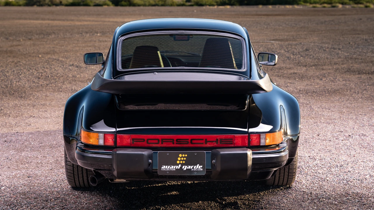 1986 Porsche 911 Carrera 3.2 - Image 28 of 31