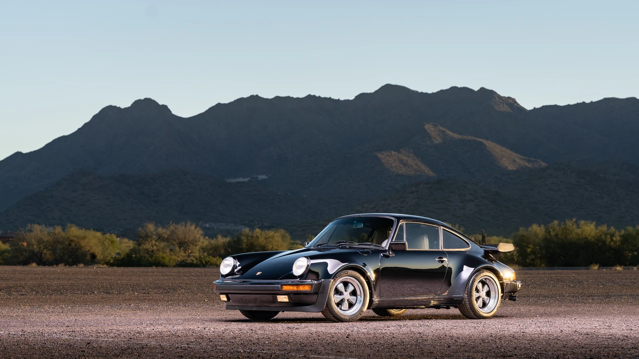 1986 Porsche 911 Carrera 3.2 - Image 2 of 31
