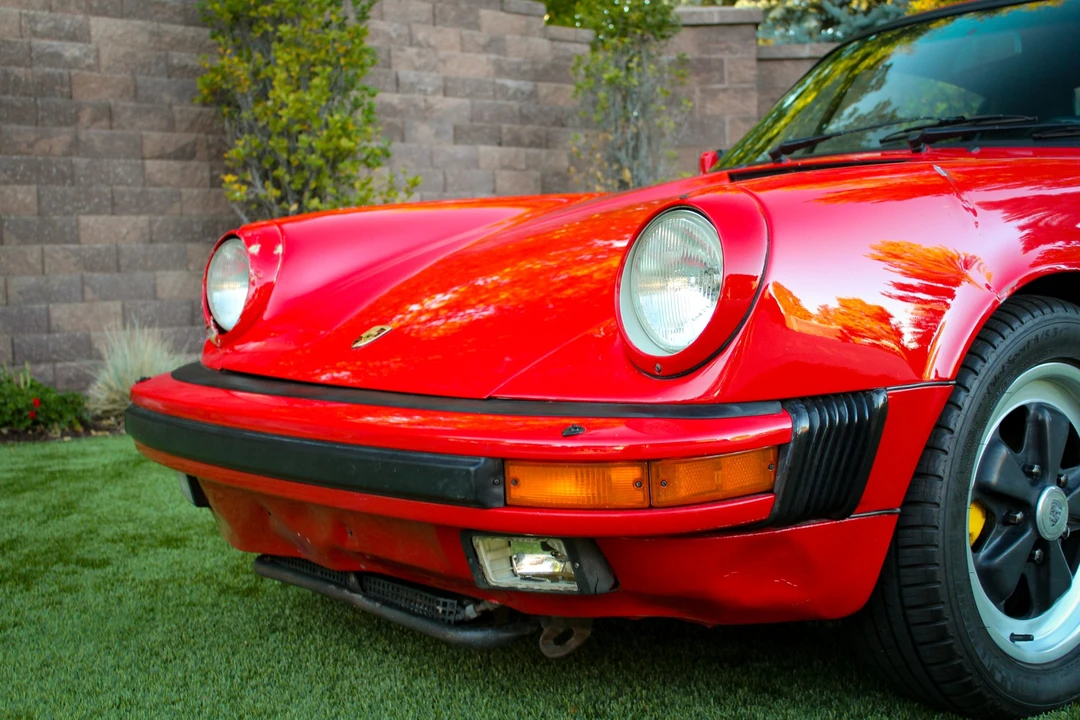 1986 Porsche 911 Carrera 3.2 - Image 13 of 31