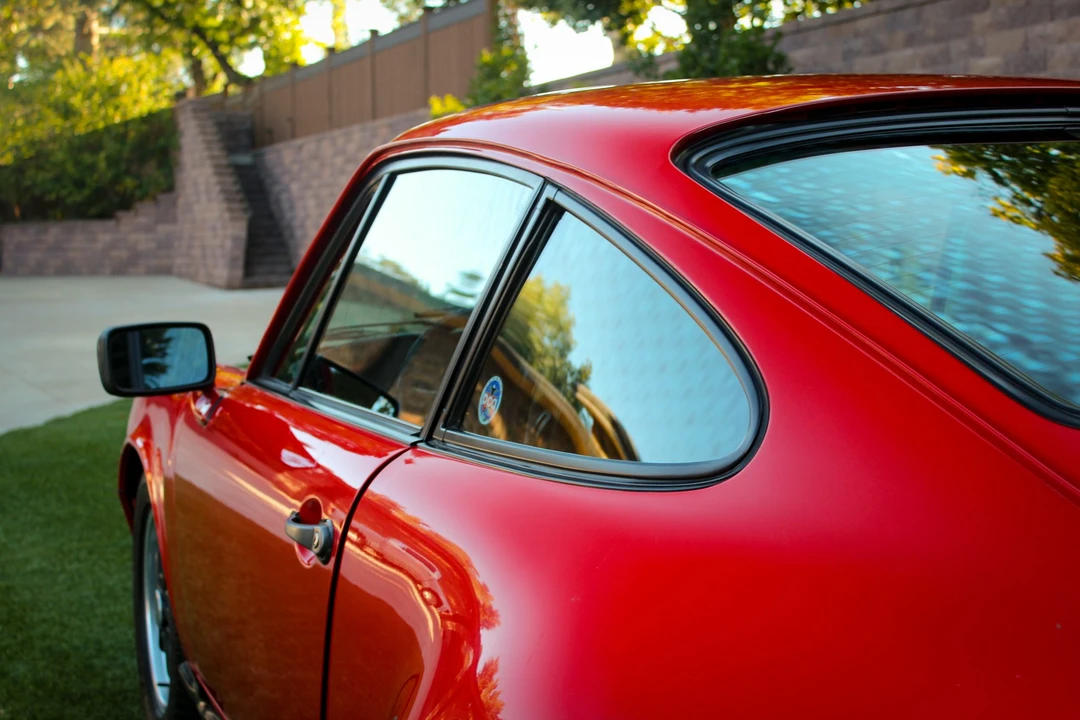 1986 Porsche 911 Carrera 3.2 - Image 19 of 31