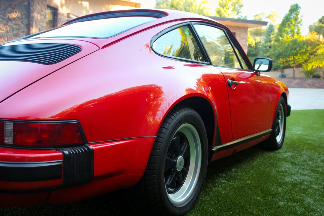 1986 Porsche 911 Carrera 3.2 - Image 25 of 31