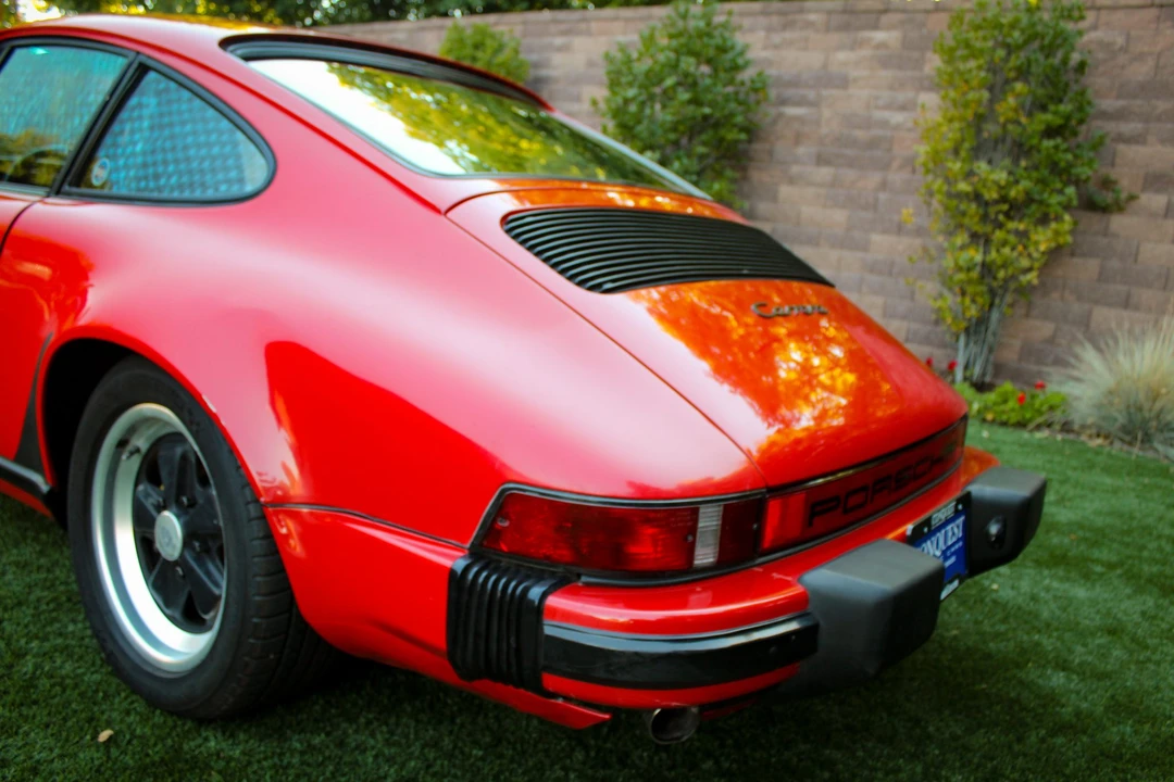 1986 Porsche 911 Carrera 3.2 - Image 18 of 31