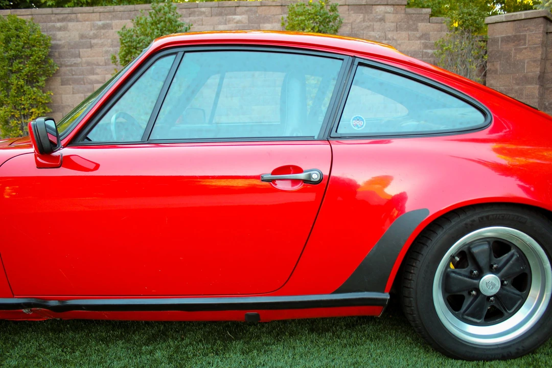 1986 Porsche 911 Carrera 3.2 - Image 16 of 31
