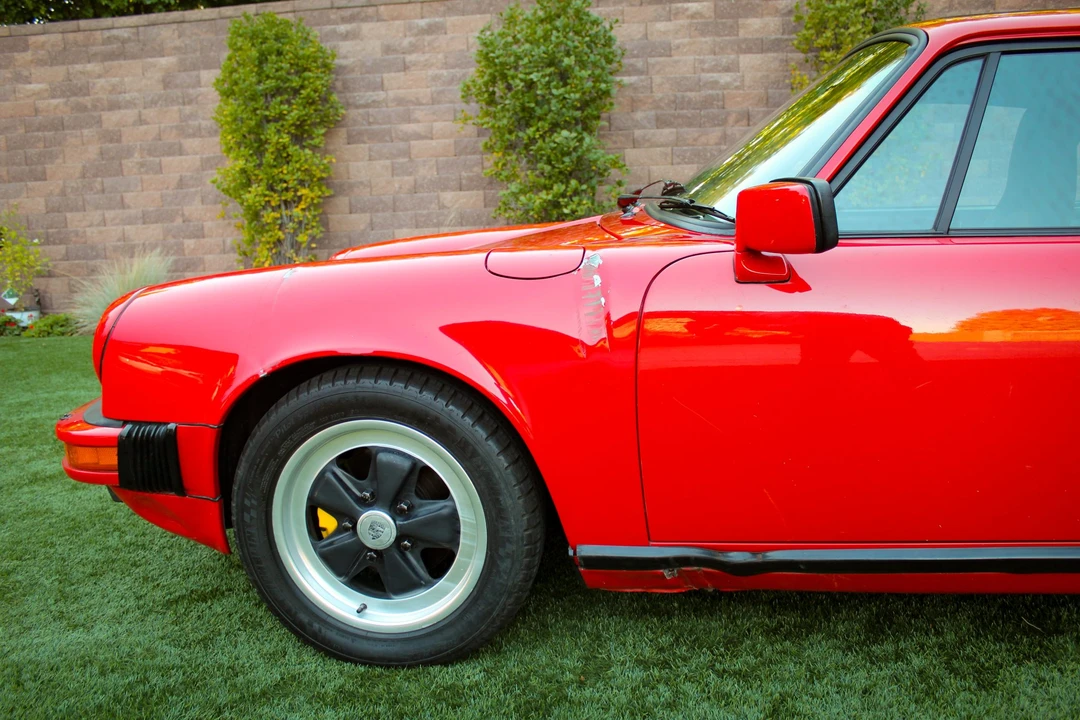 1986 Porsche 911 Carrera 3.2 - Image 15 of 31