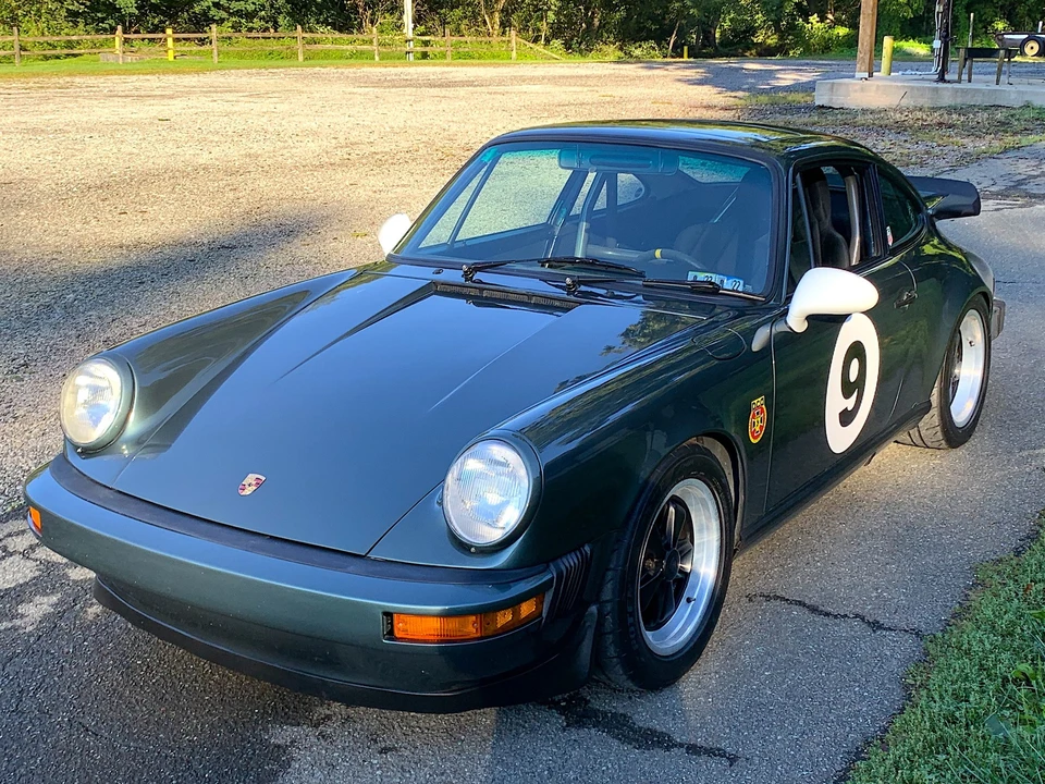 1986 Porsche 911 Carrera 3.2 - Image 11 of 31