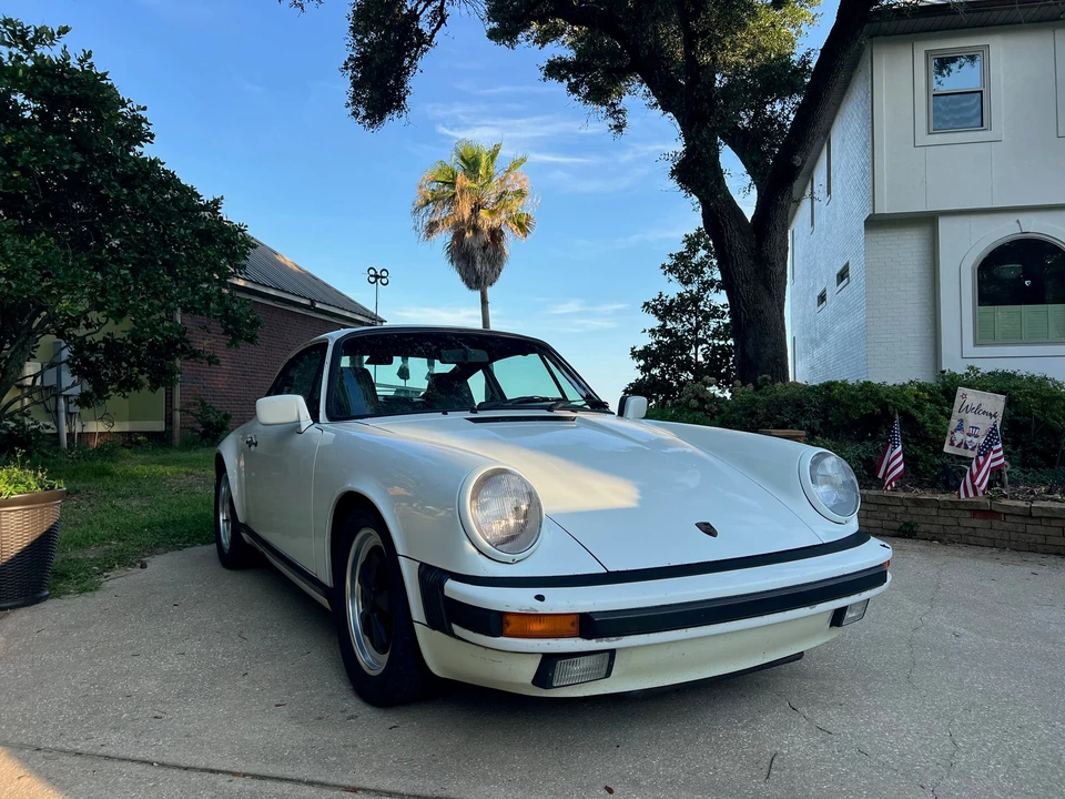 1986 Porsche 911 Carrera 3.2 - Image 11 of 31