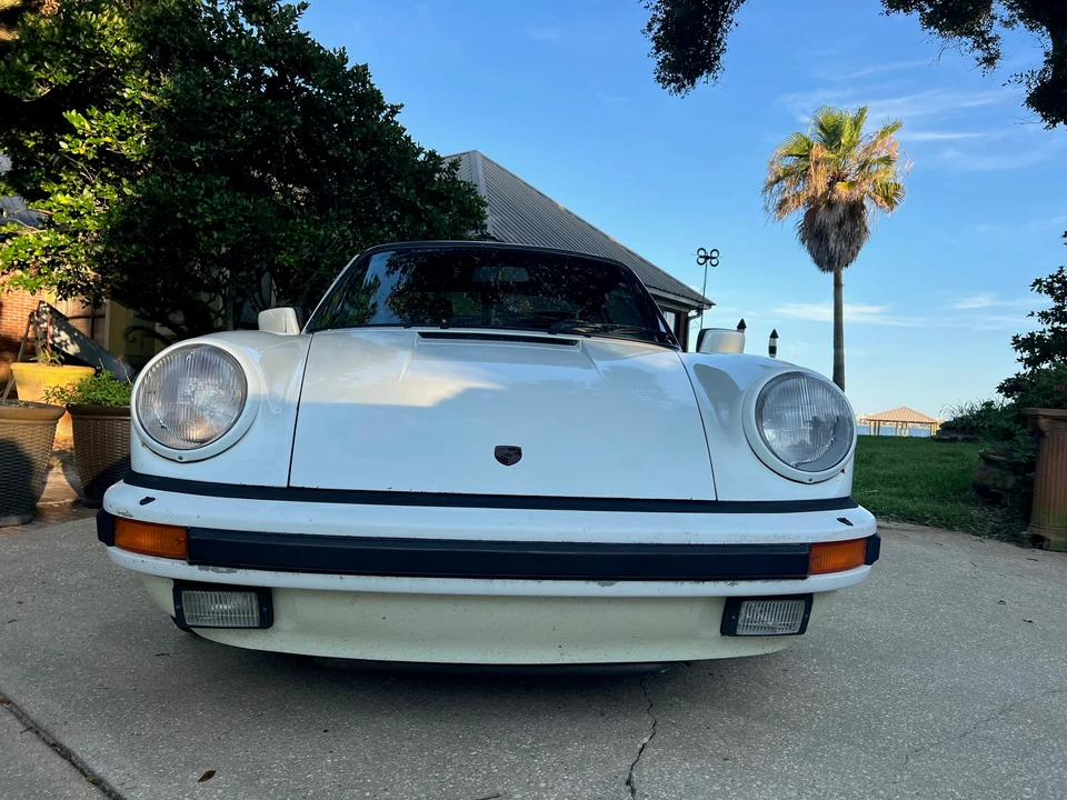 1986 Porsche 911 Carrera 3.2 - Image 13 of 31