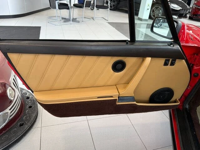 1986 Porsche 911 Carrera 3.2 - Image 20 of 31