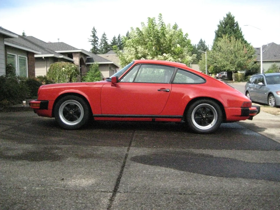 1986 Porsche 911 Carrera 3.2 - Image 2 of 31