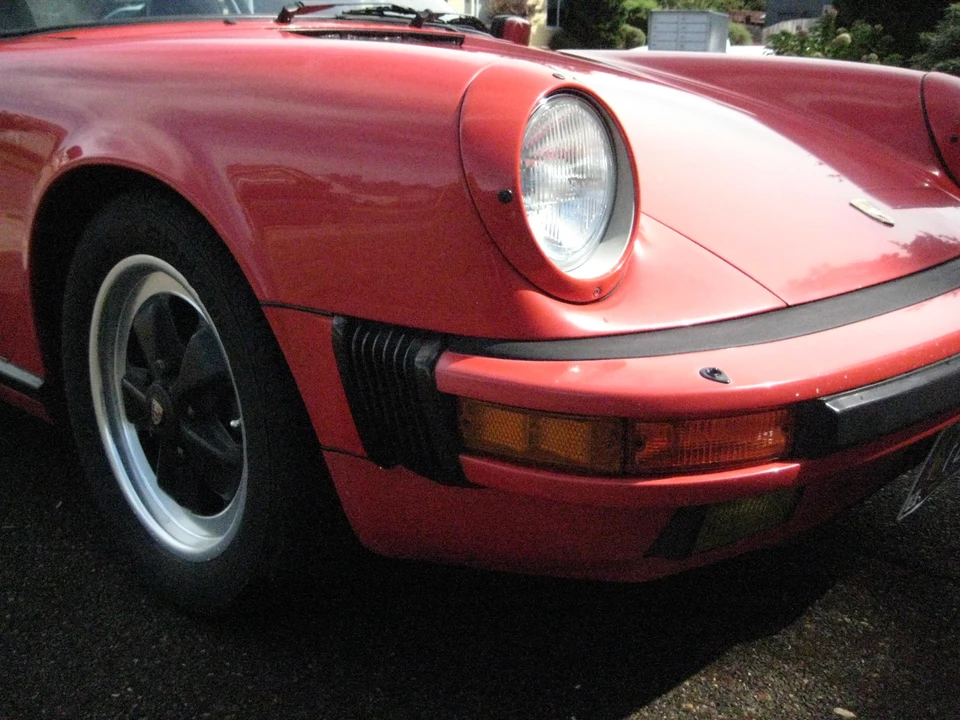 1986 Porsche 911 Carrera 3.2 - Image 14 of 31
