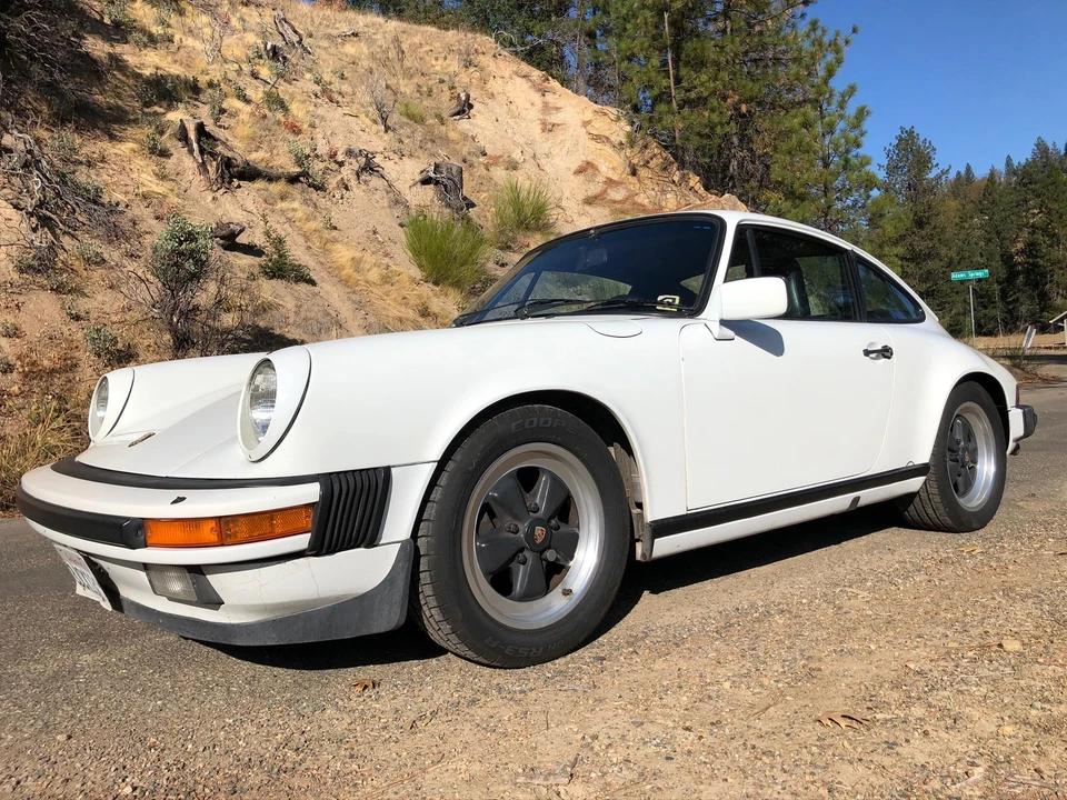 1986 Porsche 911 Carrera 3.2 - Image 2 of 31