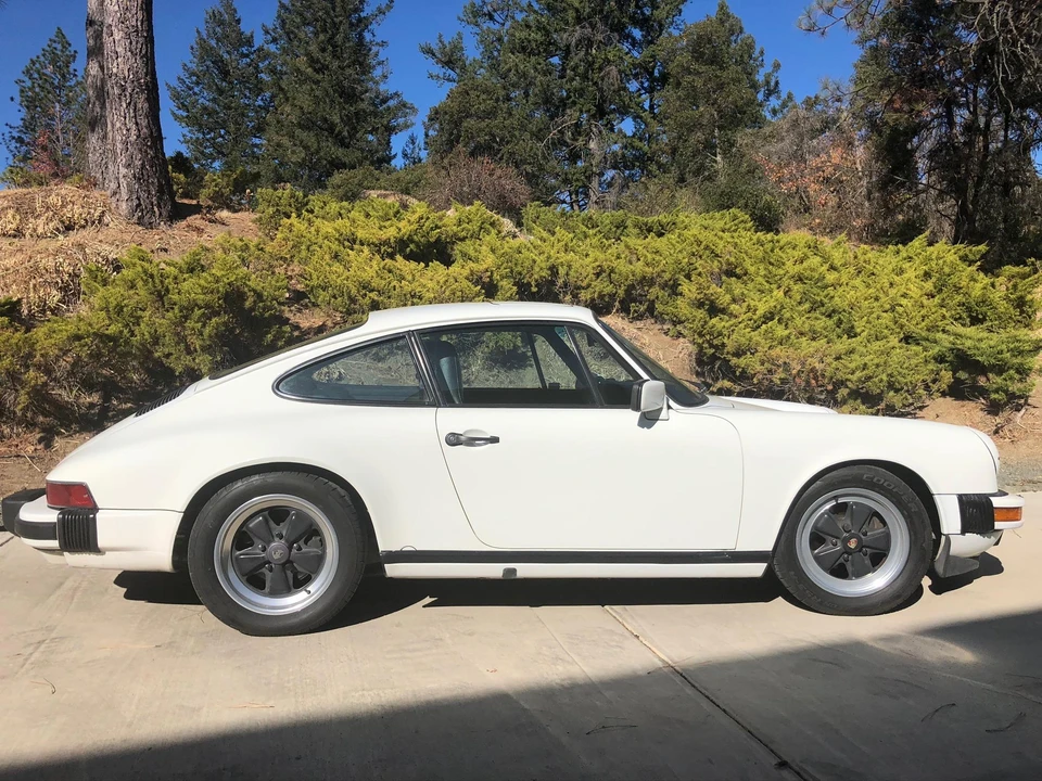 1986 Porsche 911 Carrera 3.2 - Image 11 of 31