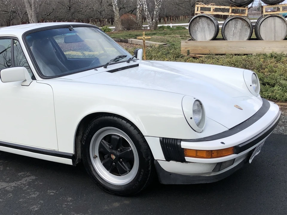 1986 Porsche 911 Carrera 3.2 - Image 15 of 31