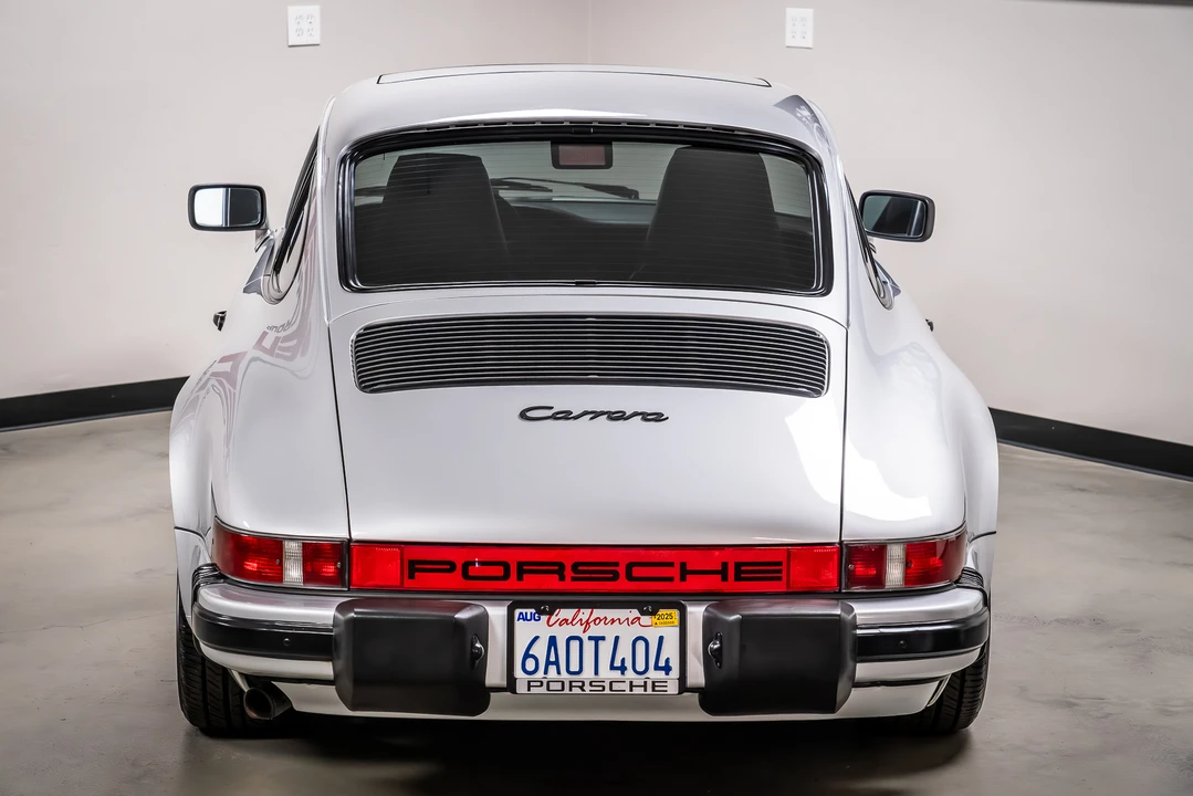 1986 Porsche 911 Carrera 3.2 - Image 25 of 31