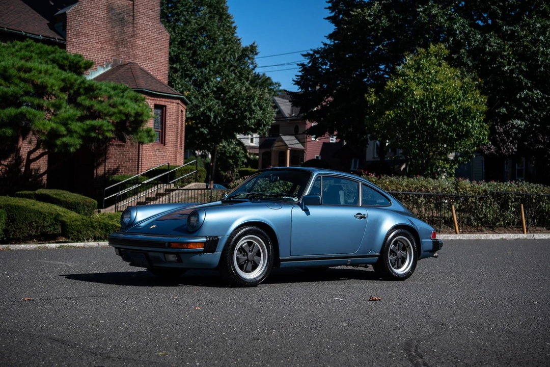 1986 Porsche 911 Carrera 3.2 - Image 17 of 31