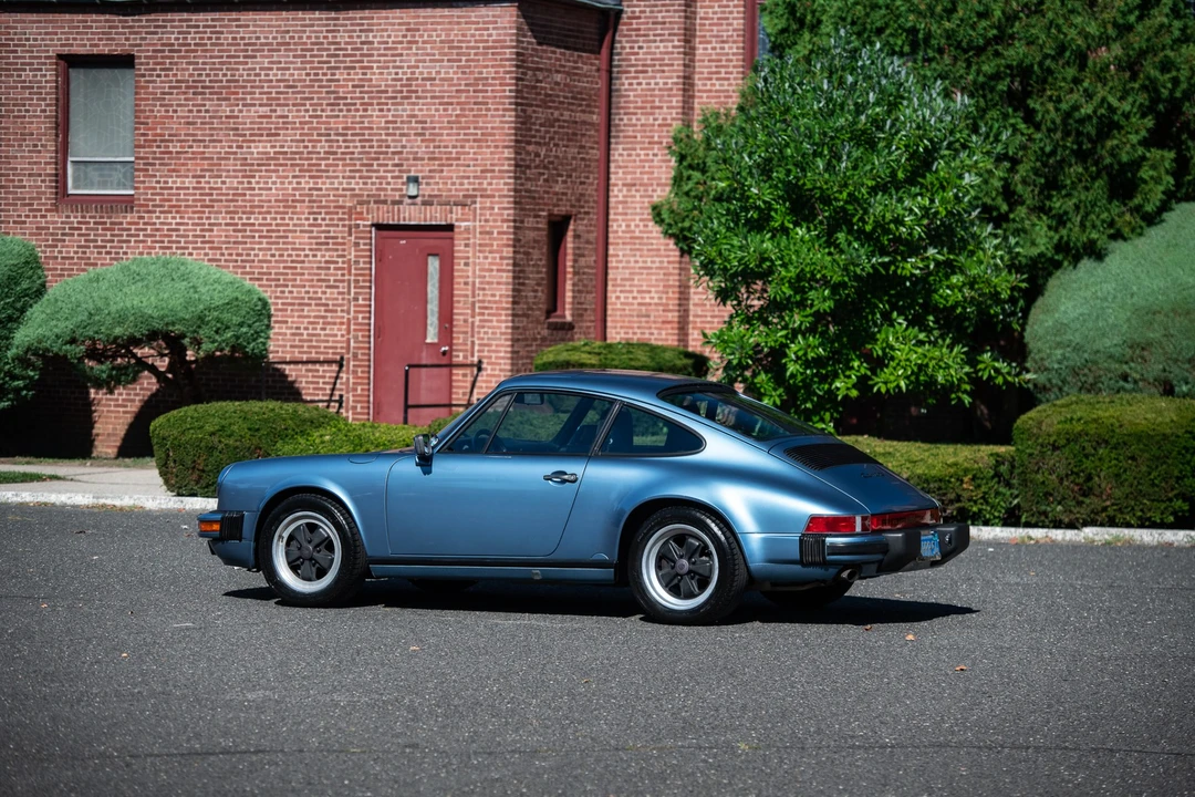 1986 Porsche 911 Carrera 3.2 - Image 30 of 31