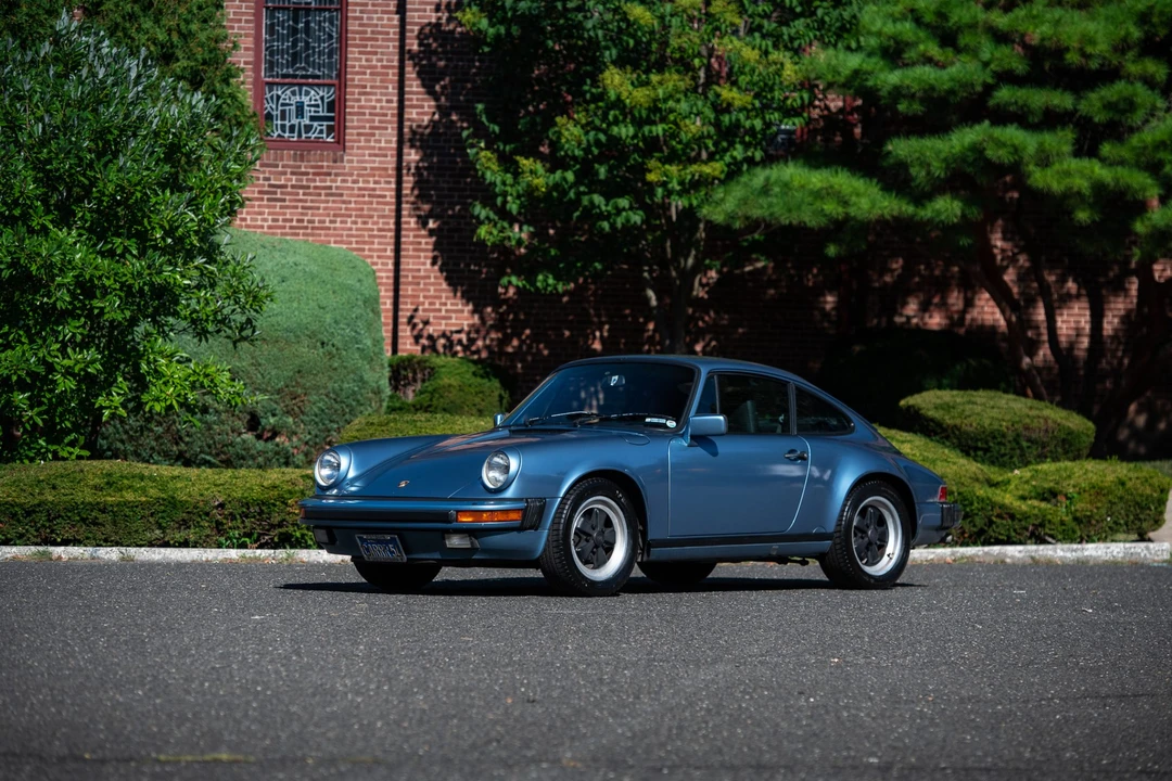1986 Porsche 911 Carrera 3.2 - Image 13 of 31