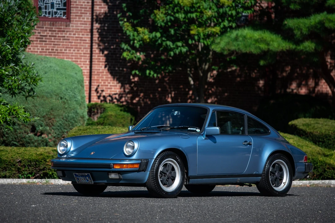 1986 Porsche 911 Carrera 3.2 - Image 5 of 31