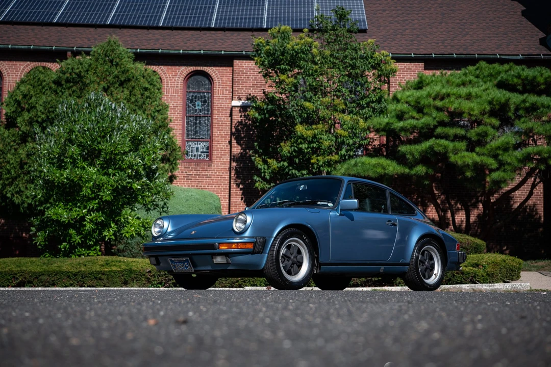 1986 Porsche 911 Carrera 3.2 - Image 8 of 31