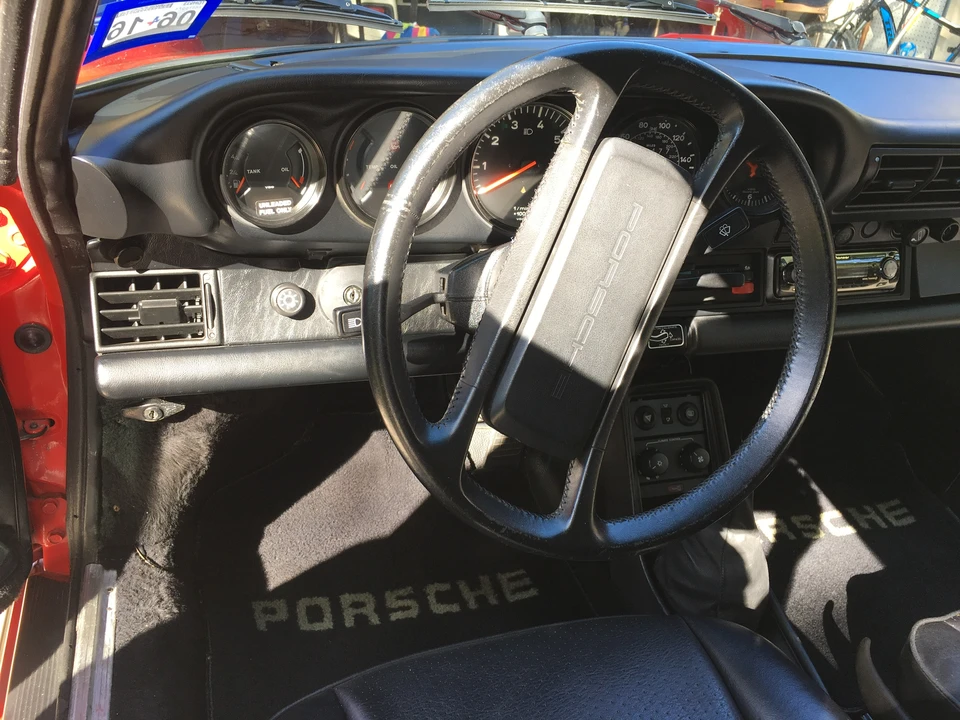 1986 Porsche 911 Carrera 3.2 - Image 23 of 31