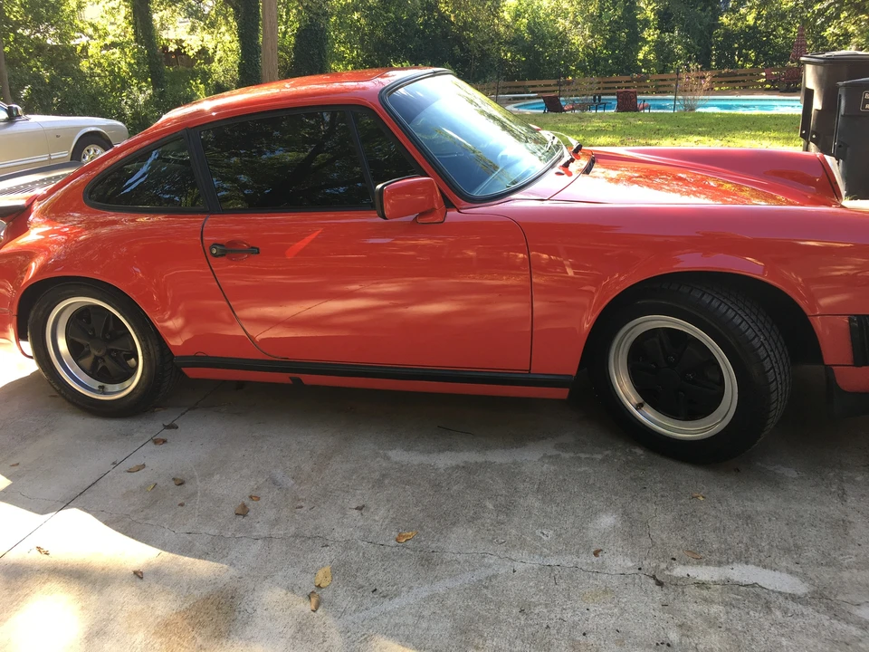 1986 Porsche 911 Carrera 3.2 - Image 6 of 31