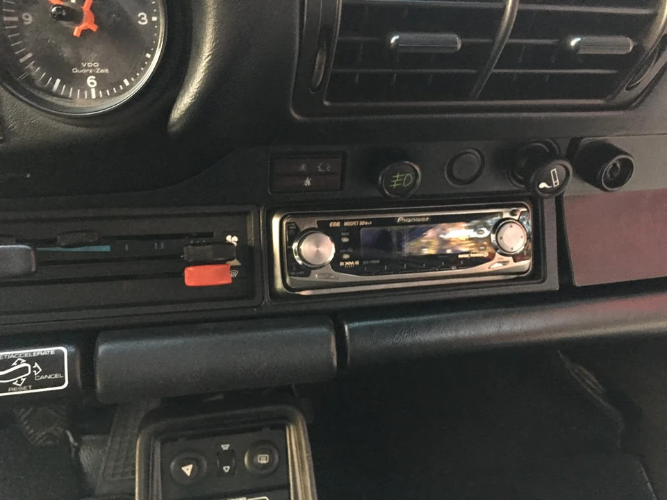 1986 Porsche 911 Carrera 3.2 - Image 31 of 31