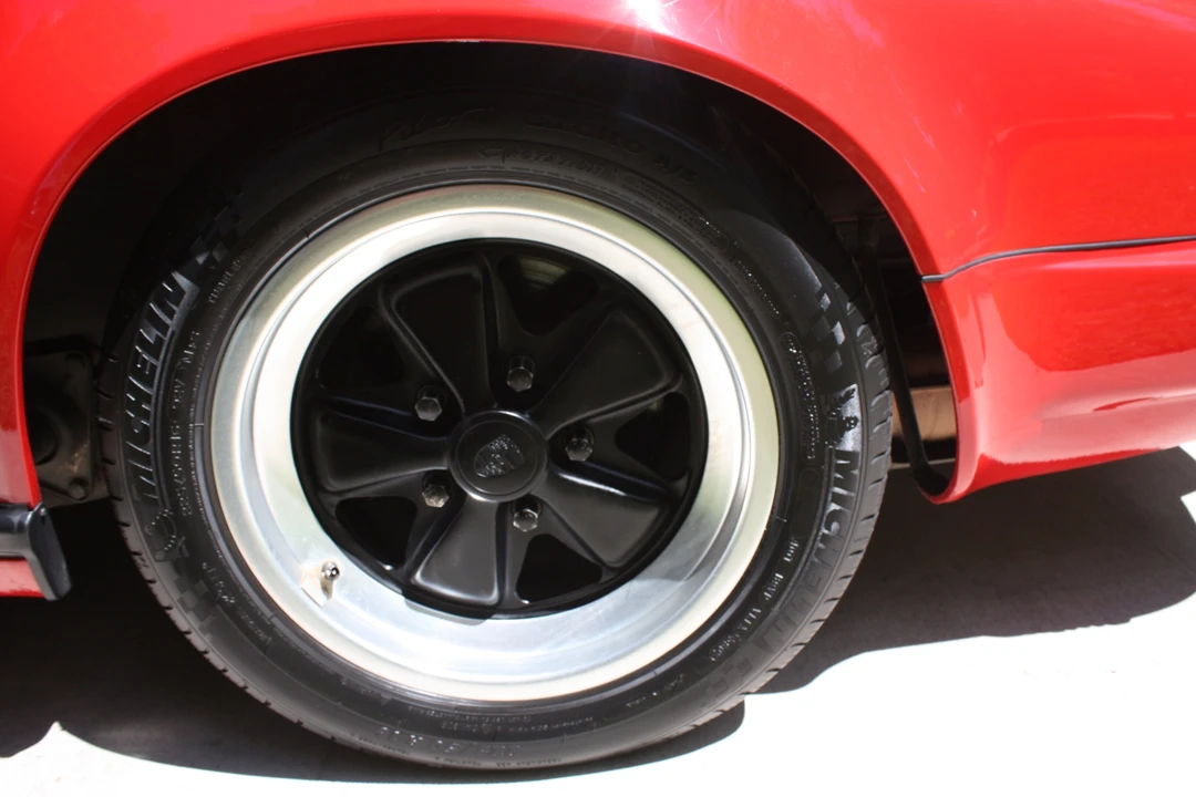 1986 Porsche 911 Carrera 3.2 - Image 16 of 31