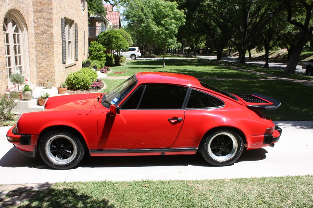 1986 Porsche 911 Carrera 3.2 - Image 4 of 31