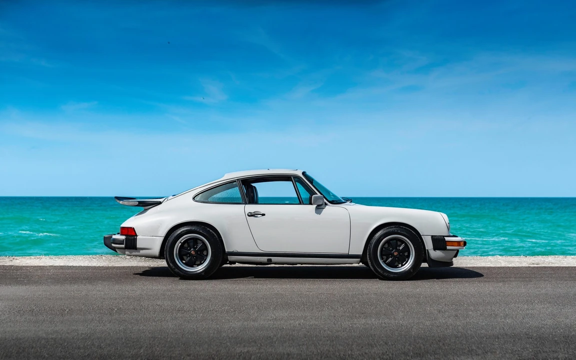 1986 Porsche 911 Carrera 3.2 - Image 29 of 31