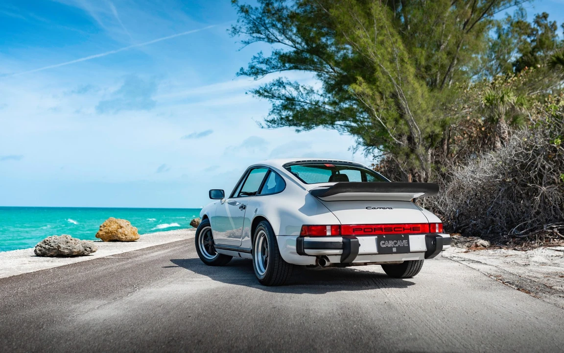 1986 Porsche 911 Carrera 3.2 - Image 18 of 31