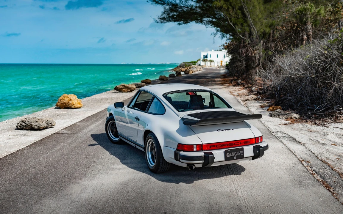 1986 Porsche 911 Carrera 3.2 - Image 19 of 31