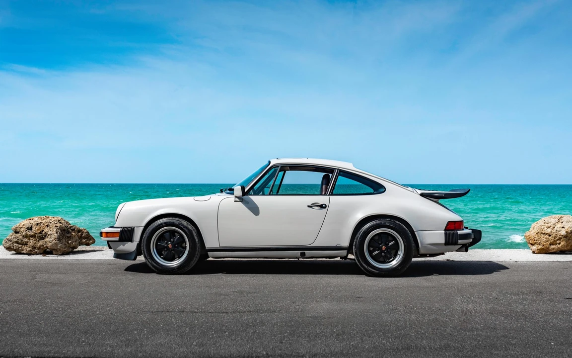 1986 Porsche 911 Carrera 3.2 - Image 17 of 31