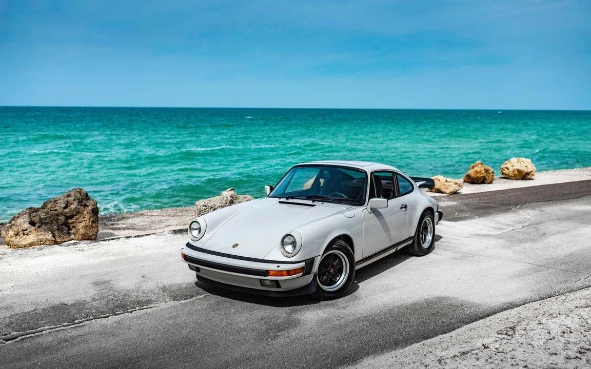 1986 Porsche 911 Carrera 3.2 - Image 12 of 31