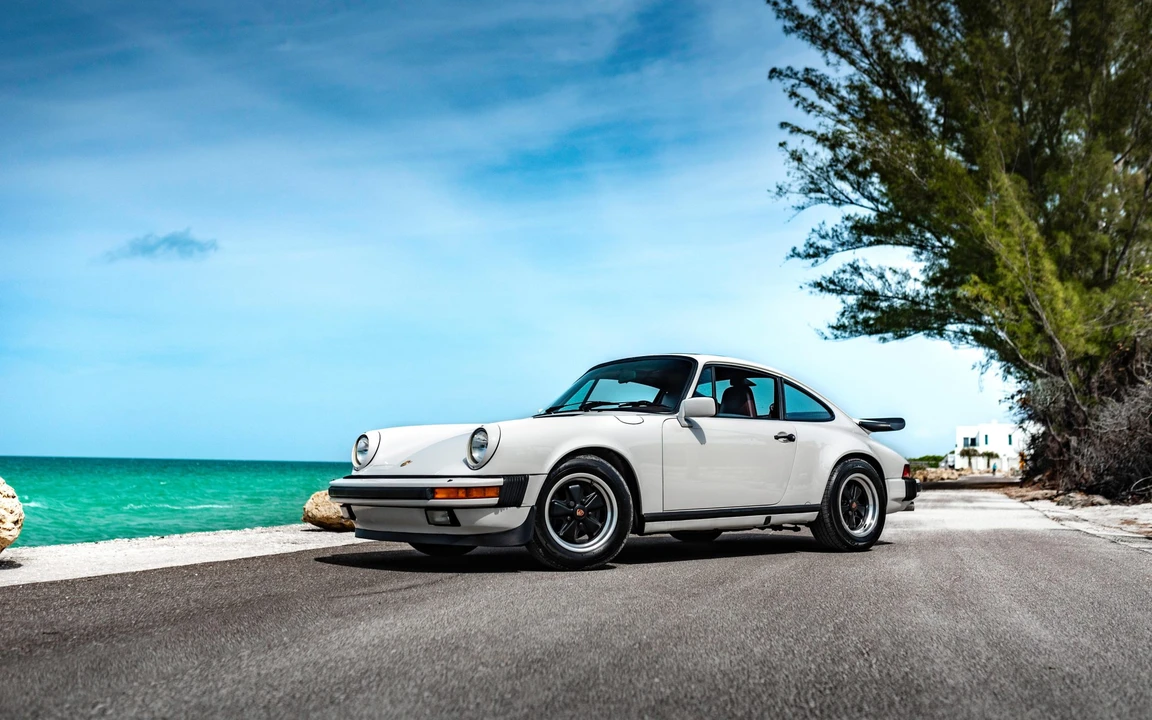 1986 Porsche 911 Carrera 3.2 - Image 15 of 31