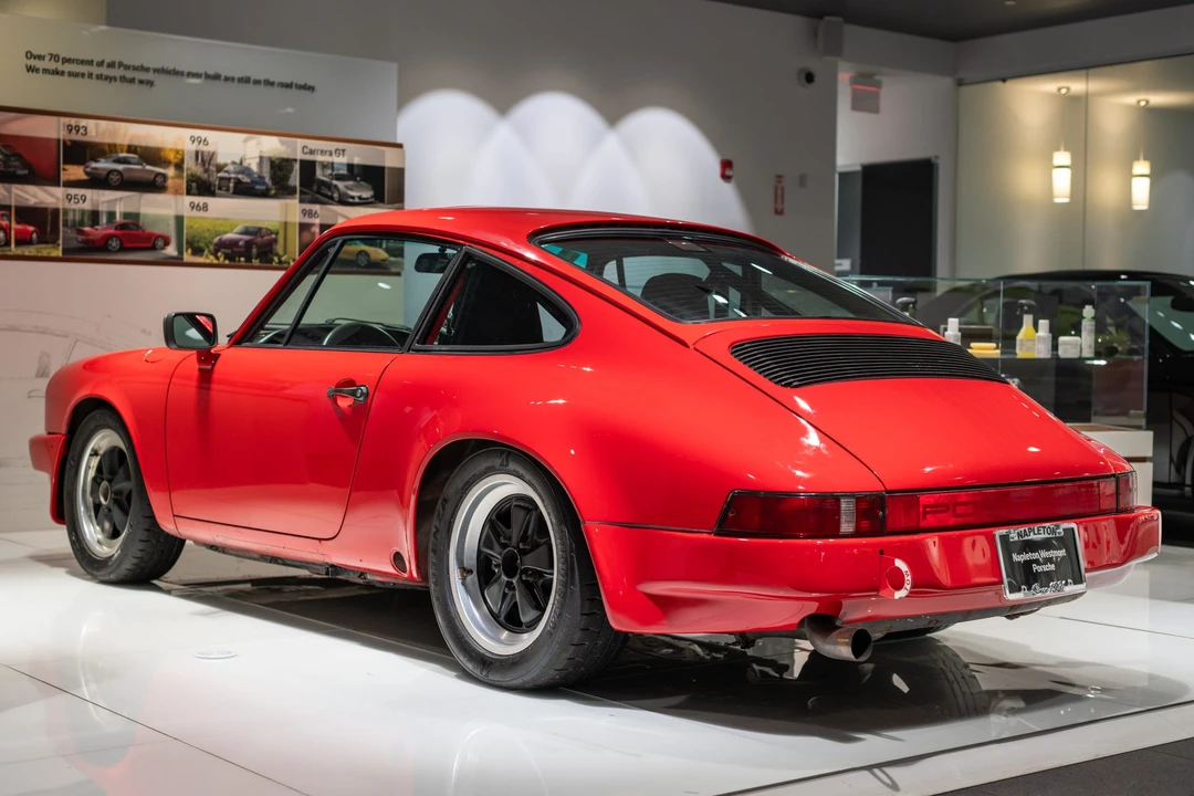 1986 Porsche 911 Carrera 3.2 - Image 5 of 31
