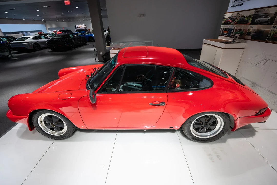 1986 Porsche 911 Carrera 3.2 - Image 4 of 31