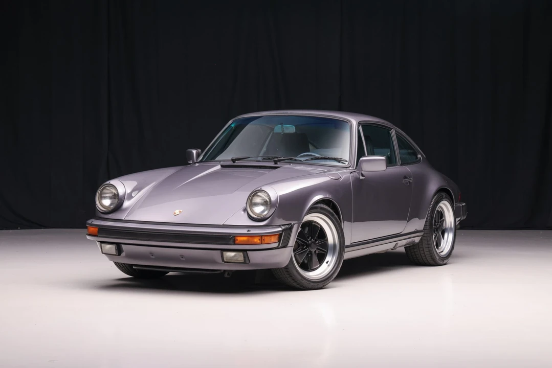 1986 Porsche 911 Carrera 3.2 - Image 2 of 31