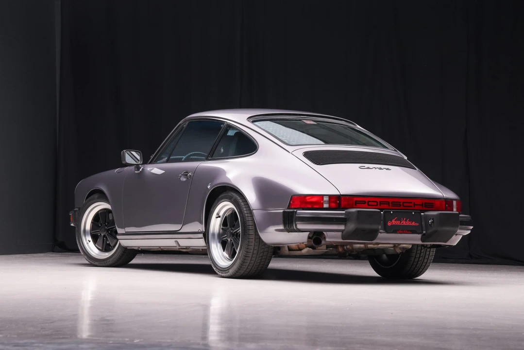 1986 Porsche 911 Carrera 3.2 - Image 11 of 31