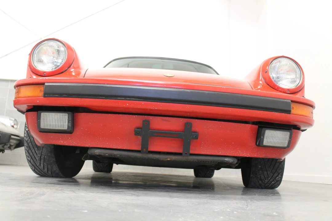 1986 Porsche 911 Carrera 3.2 - Image 12 of 31